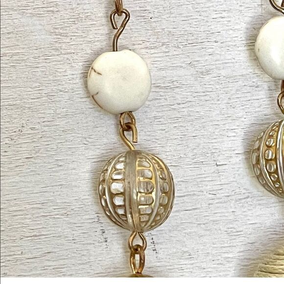 Long neutral toned beaded ball earrings - Picture 5 of 9